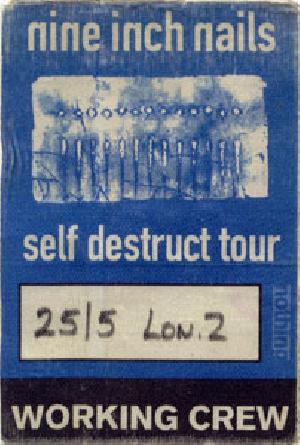 <a href='concert.php?concertid=239'>1994-05-25 - The Forum - London</a>