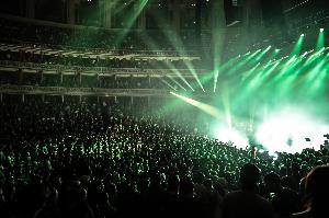 <a href='concert.php?concertid=1001'>2018-06-24 - Royal Albert Hall - London</a>