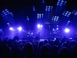 <a href='concert.php?concertid=889'>2013-10-14 - Barclays Center - Brooklyn</a>