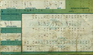 <a href='concert.php?concertid=284'>1994-11-25 - Hampton Colliseum - Hampton</a>
