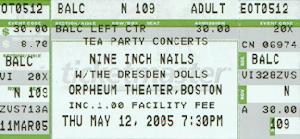 <a href='concert.php?concertid=471'>2005-05-12 - Orpheum - Boston</a>