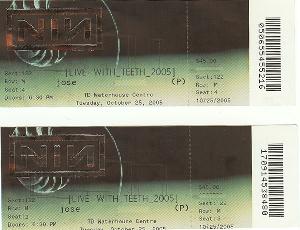 <a href='concert.php?concertid=533'>2005-10-25 - TD Waterhouse Center - Orlando</a>