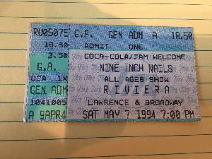 <a href='concert.php?concertid=226'>1994-05-07 - Riviera Theatre  - Chicago</a>