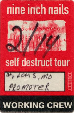 <a href='concert.php?concertid=337'>1995-02-14 - Kiel Center - St. Louis</a>