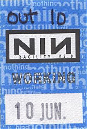 <a href='concert.php?concertid=441'>2000-06-10 - Rose Garden Arena - Portland</a>