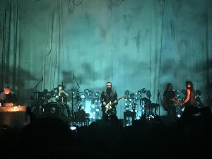 <a href='concert.php?concertid=1046'>2018-12-03 - Bill Graham Civic Auditorium - San Francisco</a>