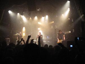 <a href='concert.php?concertid=833'>2009-08-22 - Bowery Ballroom - New York</a>